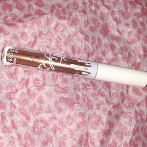 Kylie Jenner lipstick/lipgloss